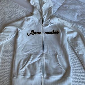 White Abercrombie girls sweatshirt